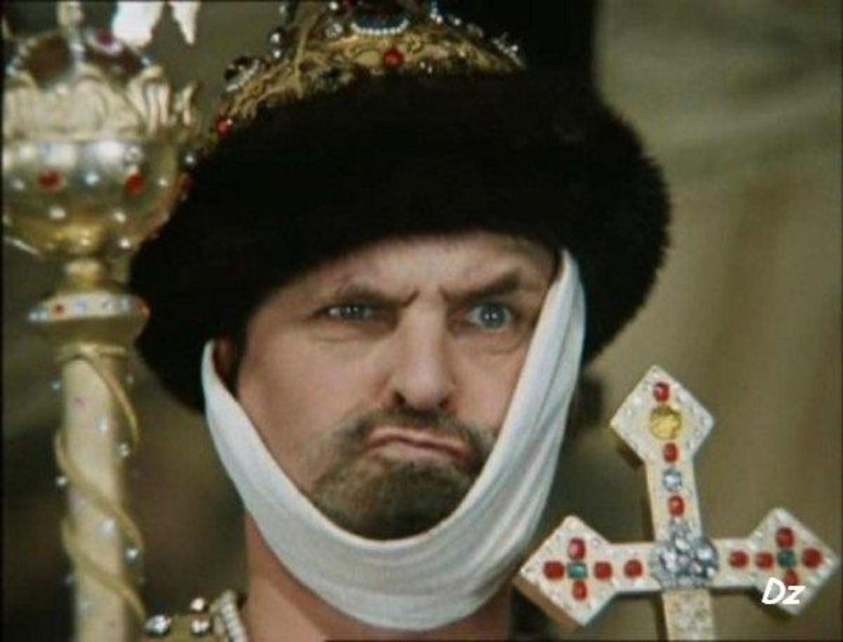 Мифы «Третьего Рима». Миф 8: Московский Царь - первый после Бога